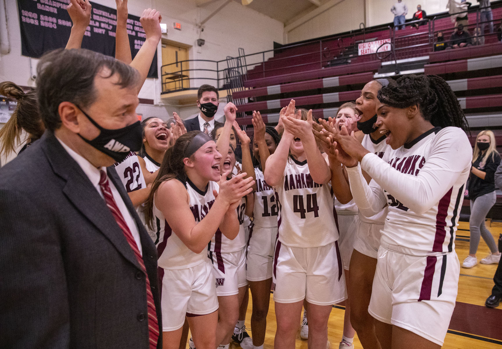 GBBall Waterloo West vs. Iowa City High 14